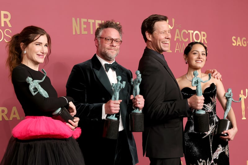 Kathryn Hahn, Seth Rogen, Ike Barinholtz, and Chase Sui Wonders