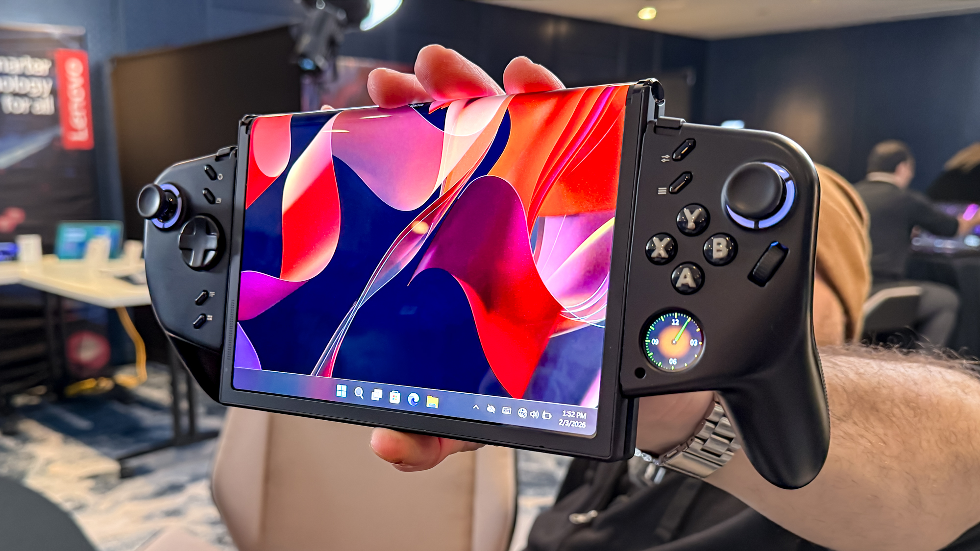 Lenovo Legion Go Fold Concept