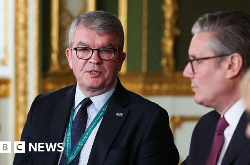  Border security chief to step down after 18 months in the job – BBC