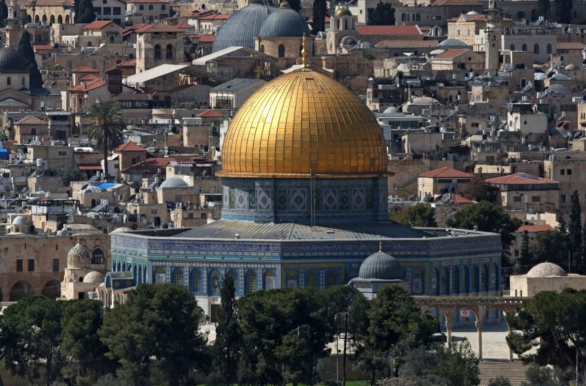  Eight Arab, Islamic countries condemn Israeli closure of Al-Aqsa Mosque | Israel-Palestine conflict News