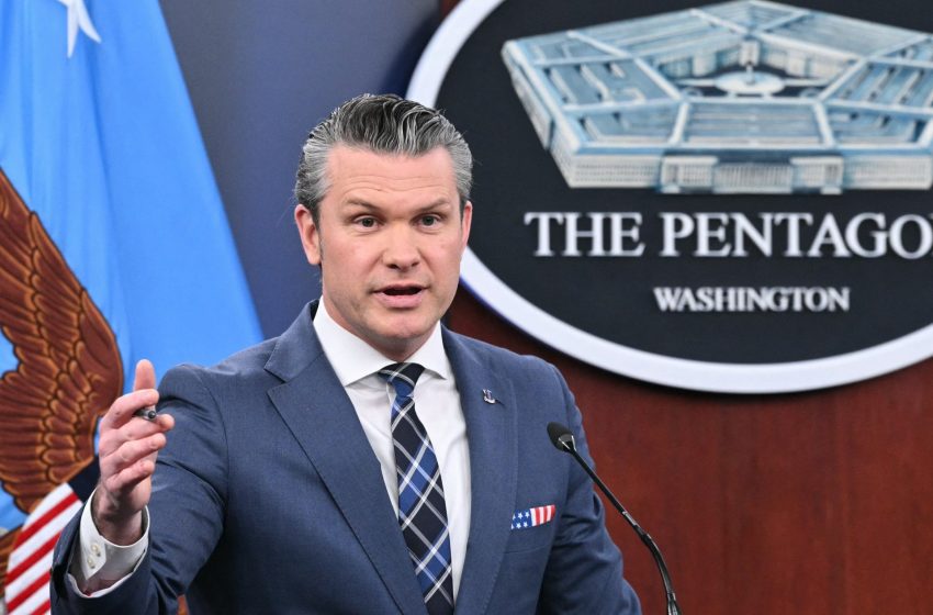  US judge sides with New York Times against Pentagon journalism policies | Donald Trump News