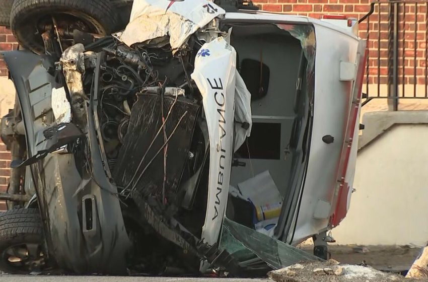  Baby dies, mother injured as Philadelphia police investigate crash involving ambulance in Frankford