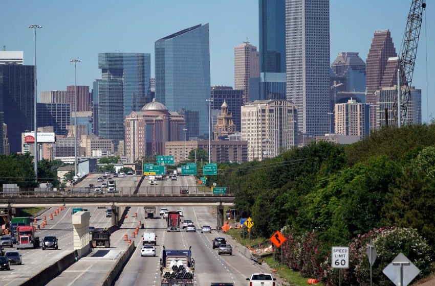  Census shows population growth slowing in U.S. metro areas. Here’s where the steepest declines are.