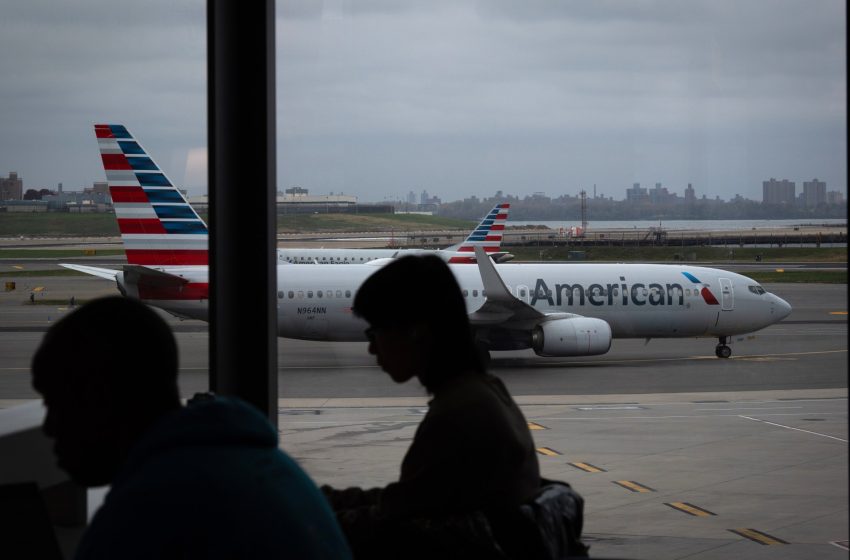  New York’s LaGuardia airport closed after Air Canada jet hits vehicle | Aviation News