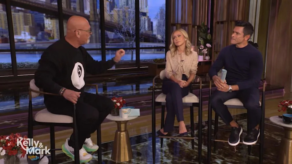 Consuelos, as pictured above on Monday’s episode with Ripa and Mandel, clarified his wife’s comments, saying it’s because the comedian looks “great.” YouTube/LiveKellyandMark