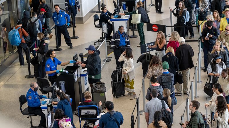  20 US airports don’t have TSA. Passengers there are not seeing long lines