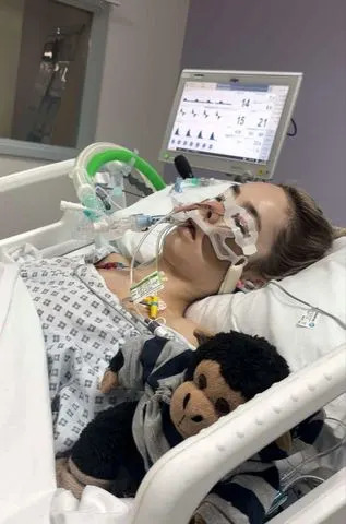 Sian Alderton in the hospitalCredit: SWNS