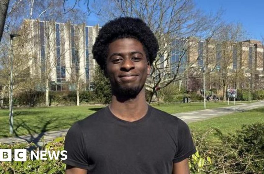  'This is the first time I've left my room since the meningitis outbreak' – BBC