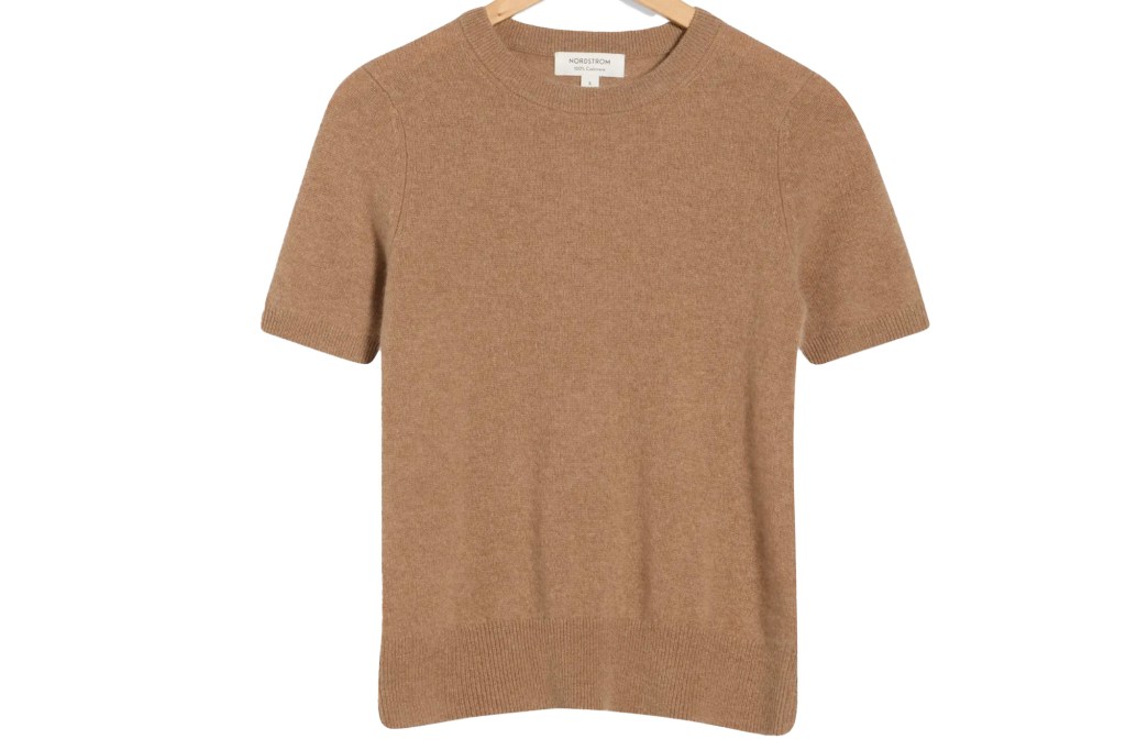 Brown Nordstrom 100% cashmere short-sleeve sweater.