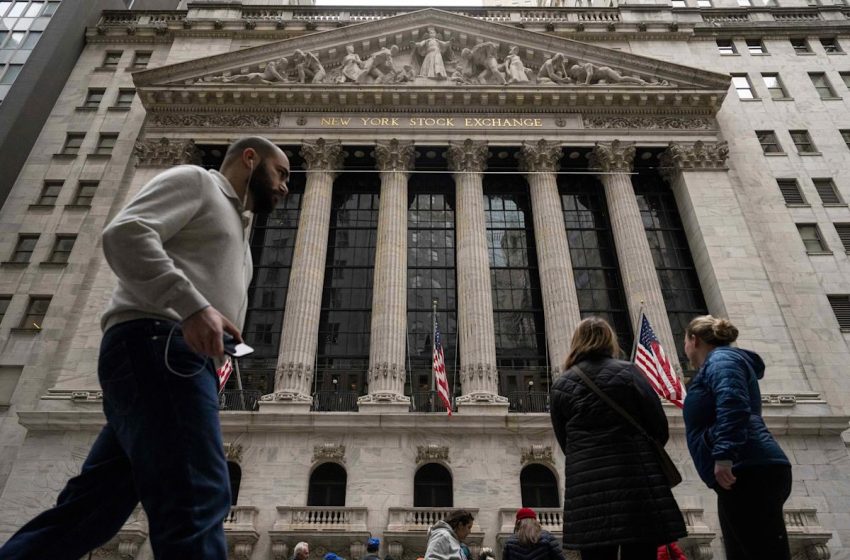  When stock markets are rattled, even by war, it usually pays for investors to be patient