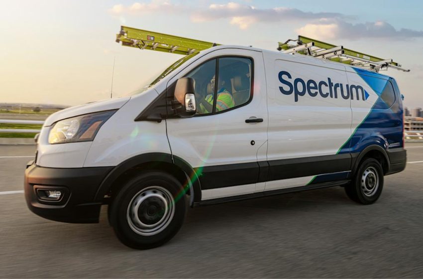  FCC approves the merger of cable giants Cox and Charter