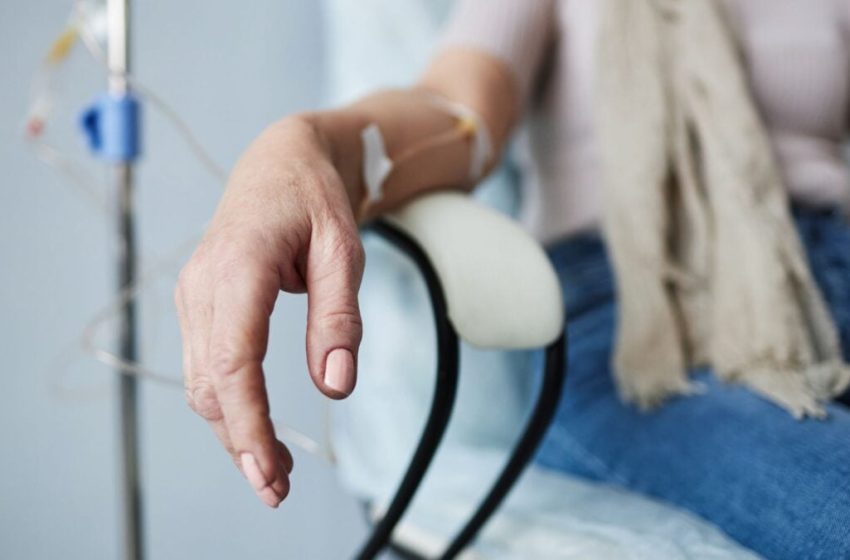  Study on Alt-Med Breast Cancer Treatments Finds a Grim Side Effect: Death