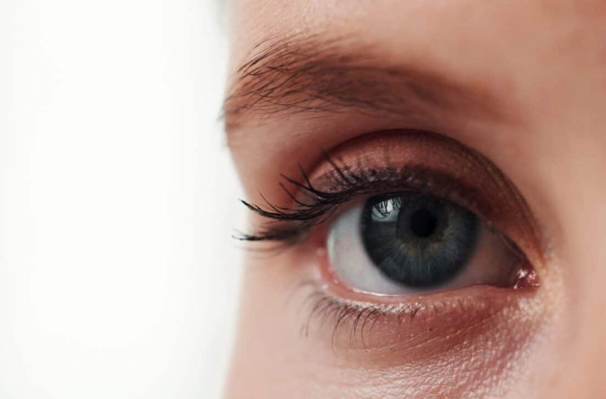  Scientists Say Half the World Could Be Nearsighted by 2050, and It’s Not Just Screens. This Indoor Habit May Be Why