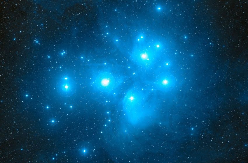  Get one last look at the Pleiades before it disappears from the spring sky