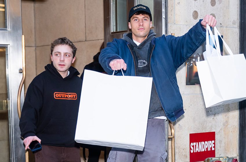  ‘Traitors’ Winner Rob Rausch Buys Maura Higgins’ Birkin Bag After Reunion Promise