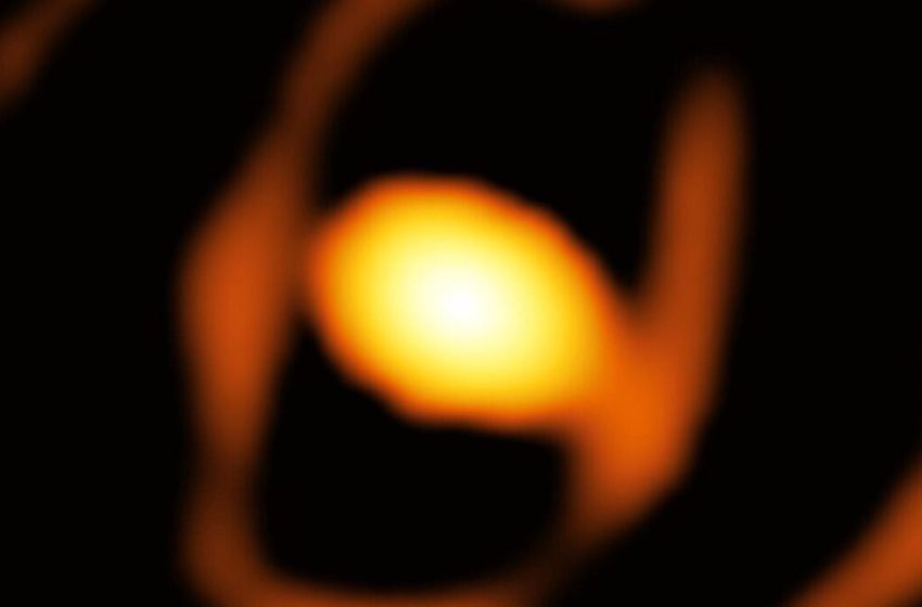  This Giant Star Just Switched Colors—and It Might Be About to Blow