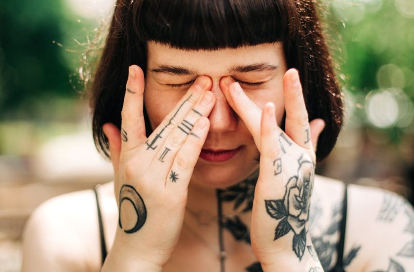 What’s the link between tattoos and vision loss? 2 optometrists explain