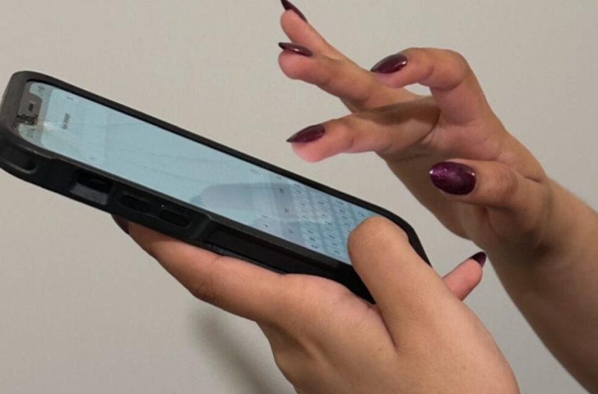  Long fingernails vs. touchscreens: This nail polish could help