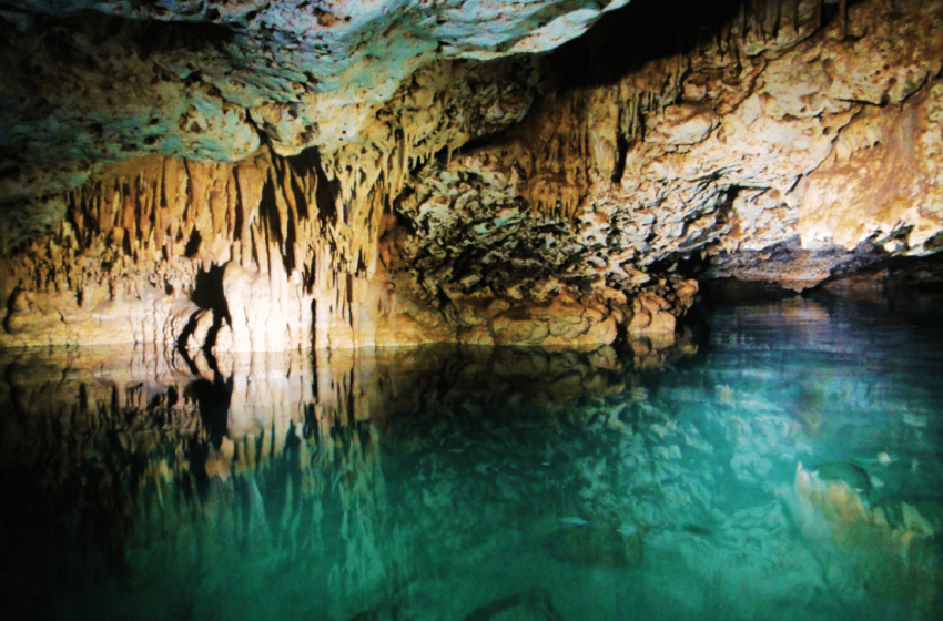  Geologists Discovered Earth’s Oldest Water, Took a Sip, What They Found Next Left Them Stunned!