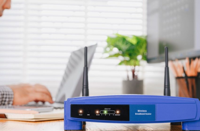  FCC imposes sweeping ban on foreign-made routers, affecting all new models