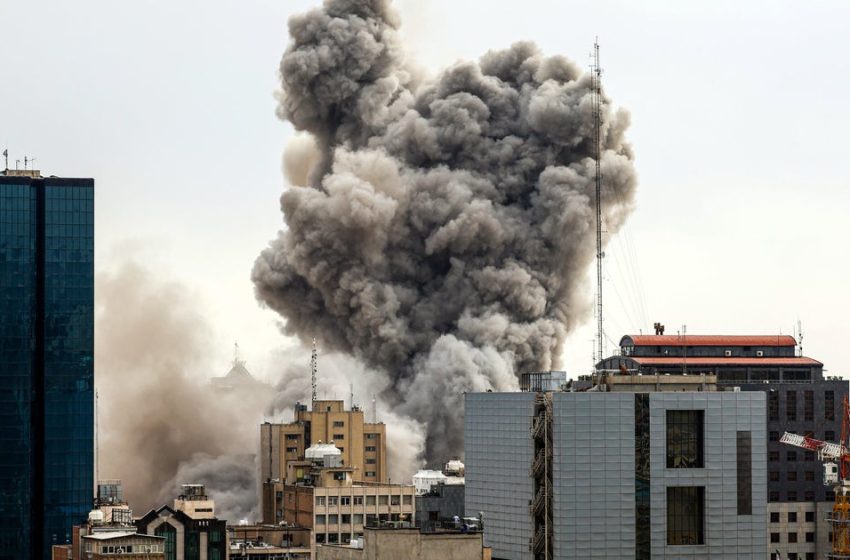  Most say Trump administration still hasn’t explained Iran goals, CBS News poll finds