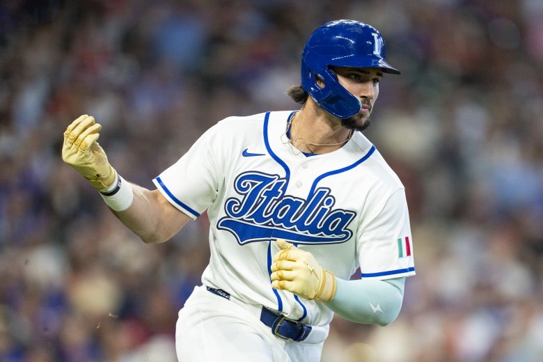 Caglianone gestures after an RBI single against Puerto Rico on Saturday.