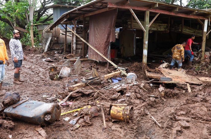 Worst Hawaii flooding in 20 years leaves some homes in mud as recovery begins: “We lost everything”
