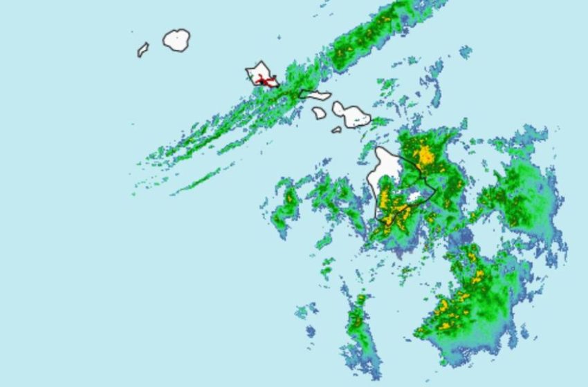  What you need to know about the kona low Sunday on Big Island: County of Hawaiʻi facilities to reopen tomorrow, 14,500 are without power : Big Island Now