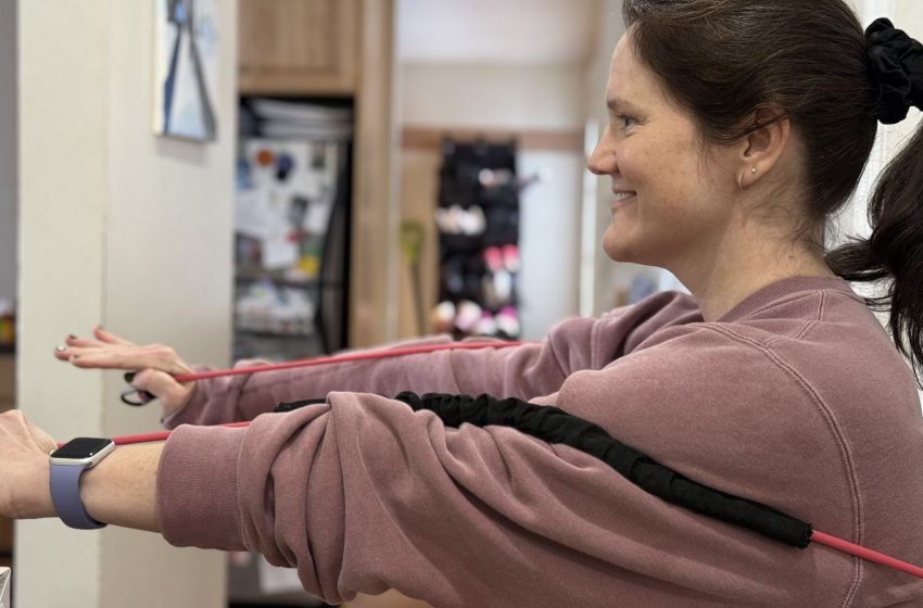  I swapped dumbbell chest presses for resistance band chest presses for two weeks and my shoulder pain instantly improved