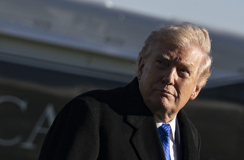  Trump in His Elvis-in-Vegas Era