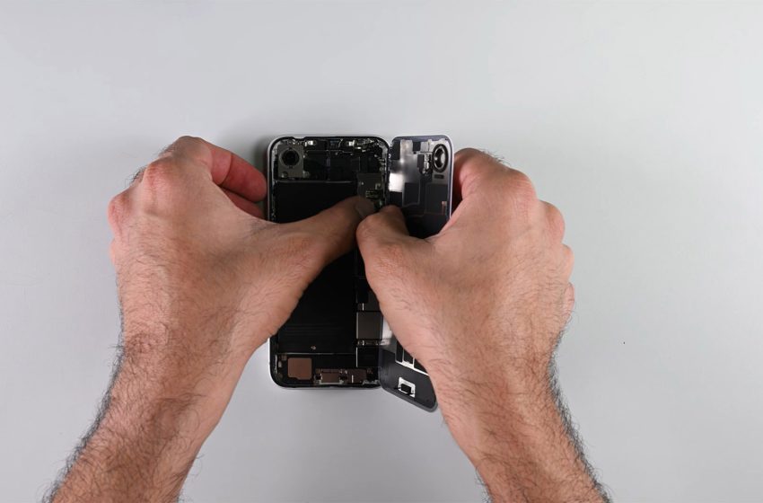  iPhone 17e Teardown Shows How Apple Made It An Effortless Process To Add MagSafe Charging To The iPhone 16e In A Few Minutes