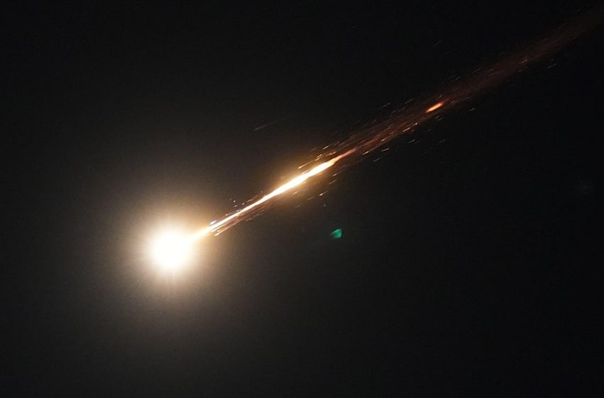  As Trump declares war won, Iran mocks suggestion talks underway, warns against ground invasion