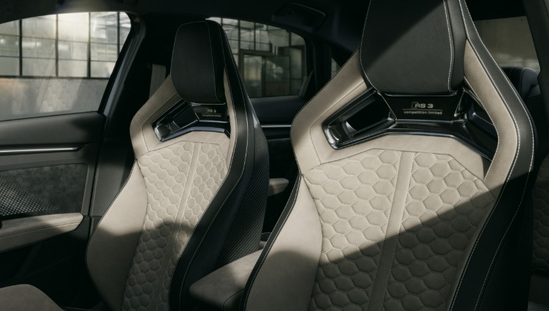 Front seats of an Audi RS3 Competition Limited