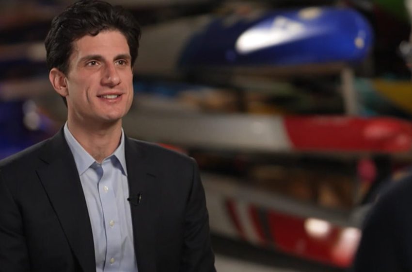  Jack Schlossberg, JFK’s grandson, says “Love Story” is fiction as Daryl Hannah calls FX series “appalling”