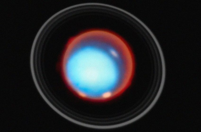  James Webb Takes Long, Hard Look Inside Uranus