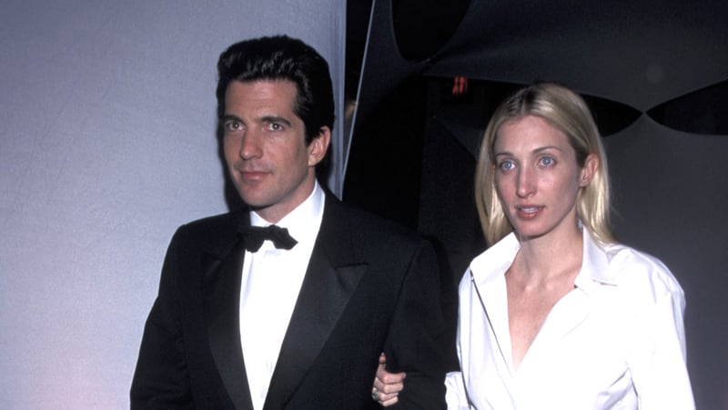  Where Is John F. Kennedy Jr. Really Buried? All About Burial at Sea with Carolyn & Lauren Bessette | American Love Story, Carolyn Bessette, John F. Kennedy Jr., Lauren Bessette, Love Story | Celebrity News and Gossip | Entertainment, Photos and Videos