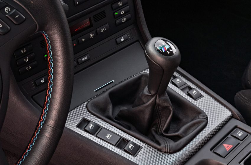  5 Manual Transmission Cars That Can Out-Accelerate Their Automatic Siblings