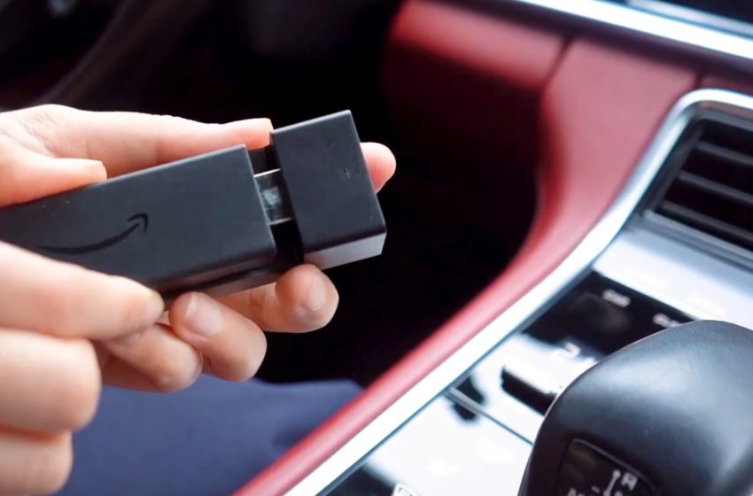  This Cheap Gadget Turns Any Car’s Infotainment Center Into A Smart TV