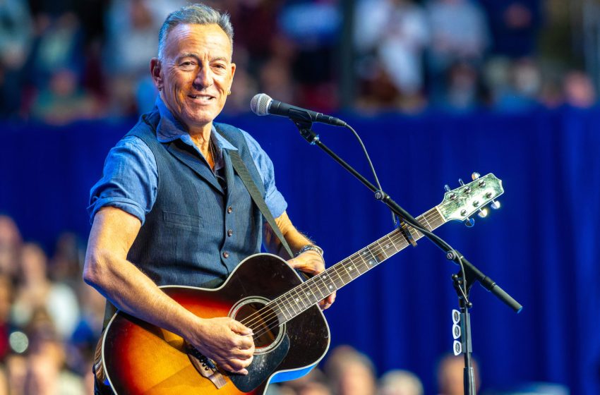  Bruce Springsteen Has An Extensive Car Collection, But There’s Only One European Model In The Bunch