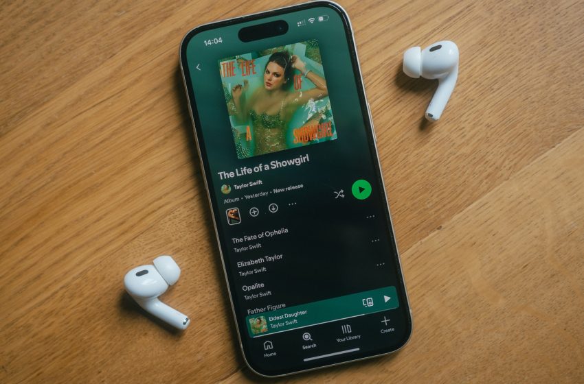  12 Apps That Play Hi-Res Audio At Full Quality On Your Apple Devices