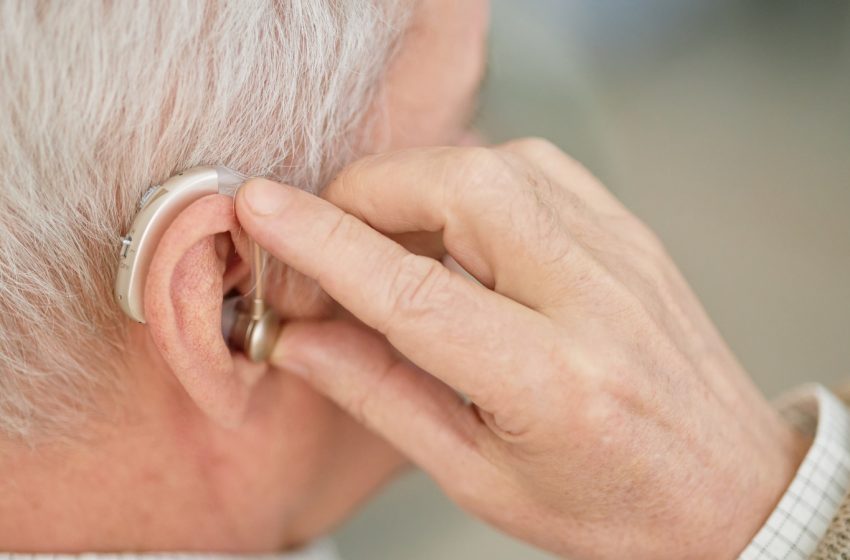  5 Of The Best Hearing Aid Brands (And 5 Of The Worst), According To Consumer Reports