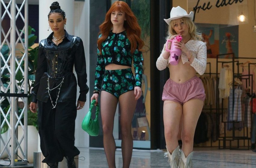  Forbidden Fruits Is Destined To Become A Cult Classic, So You Might As Well See It Now