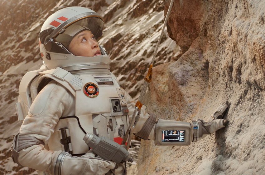  Season 5, Episode 1 Names Mars Murder Suspect