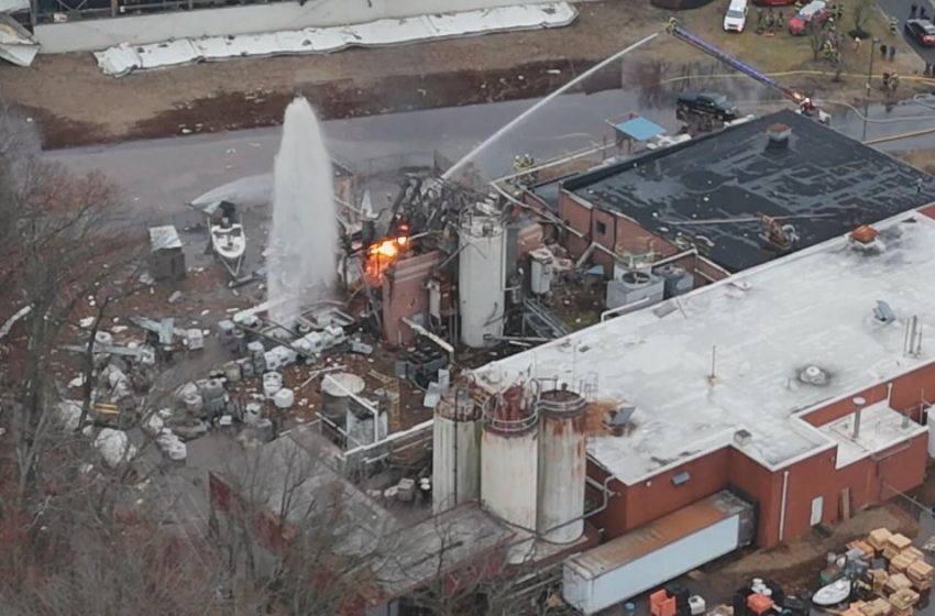  Explosion at industrial complex in Logan Township, New Jersey, leaves 4 injured, officials say
