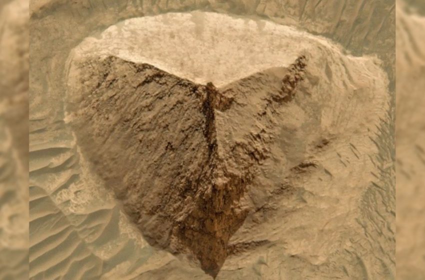  Why Is Everyone Losing Their Minds Over This Little Old Mars Pyramid?