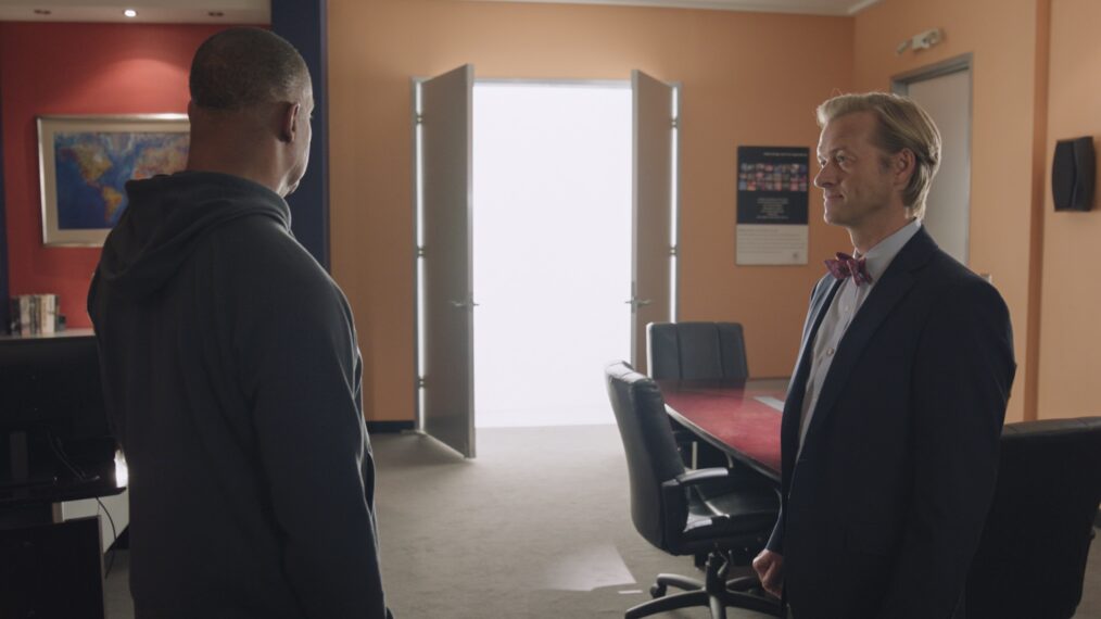 Rocky Carroll as Director Leon Vance and Adam Campbell as Dr. Donald “Ducky” Mallard — 'NCIS' Episode 500 "All Good Things"