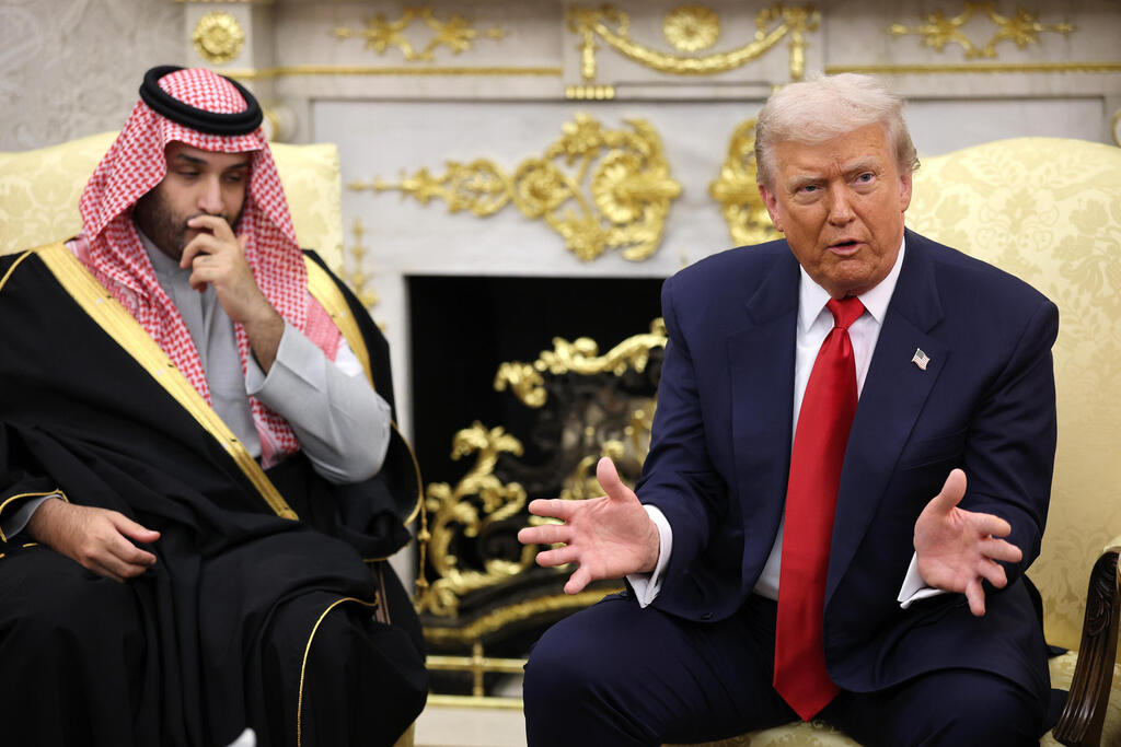 Trump and Bin Salman: 'Riyadh is considering joining the war' (Photo: Win McNamee/Getty Images) טראמפ ובן סלמאן