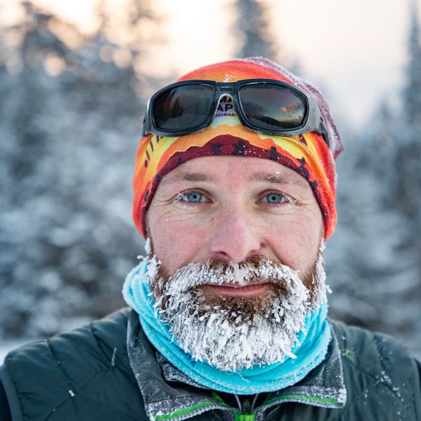 man who is healthy in the winter thanks to having a beard