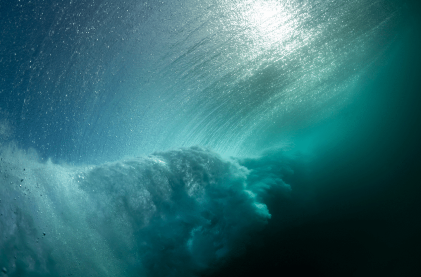  Scientists Just Found A Massive Freshwater Reservoir Beneath A Salt Lake, and It Shouldn’t Exist