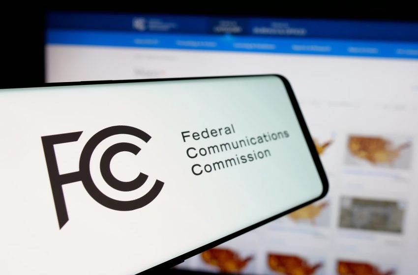  The FCC May Have Just Banned Your Home WiFi Network